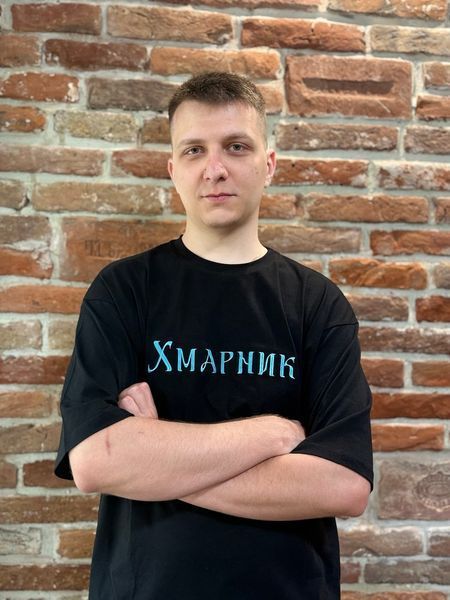 Футболка "Хмарник" khmarnykBL фото